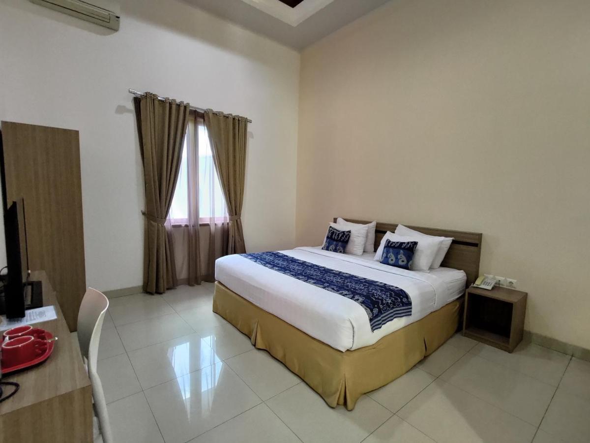 Tanto Hotel Waingapu Εξωτερικό φωτογραφία